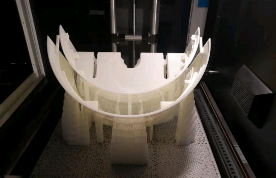 為什么要選擇SLA 3D打印機？使用SLA 3D打印機的好處有哪些？